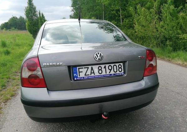 Volkswagen Passat cena 11500 przebieg: 191000, rok produkcji 2001 z Bytom małe 326